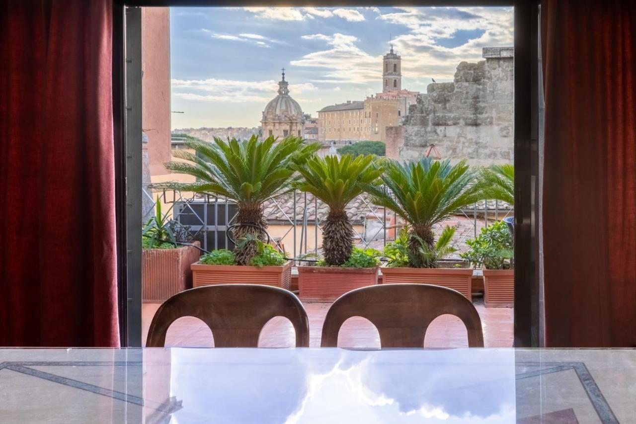 Iflat Incredible View Of The Roman Forum Luaran gambar
